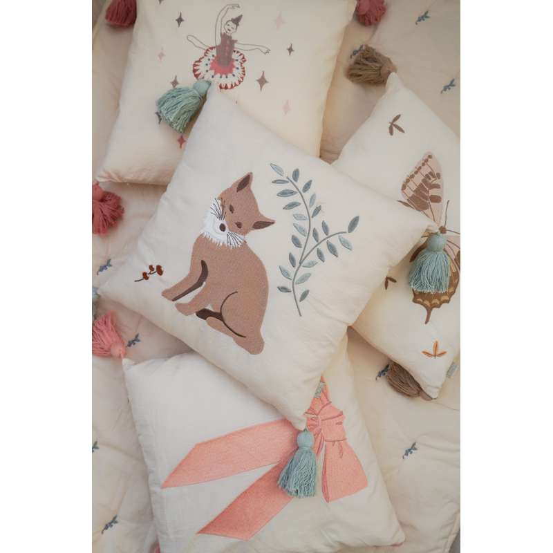 Cam Cam Copenhagen Pude - Broderet - OCS - Woodland